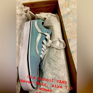 Brand NEW old school VANS. Never Worn! Still has Tags,Light canvas Blue